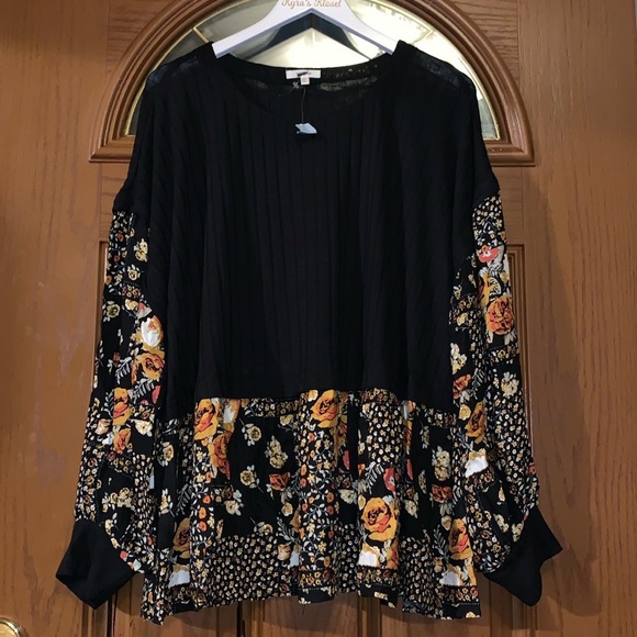Maurices Black Ribbed Knit & Floral Patchwork Layered Scoop Neck Blouse - Picture 5 of 16